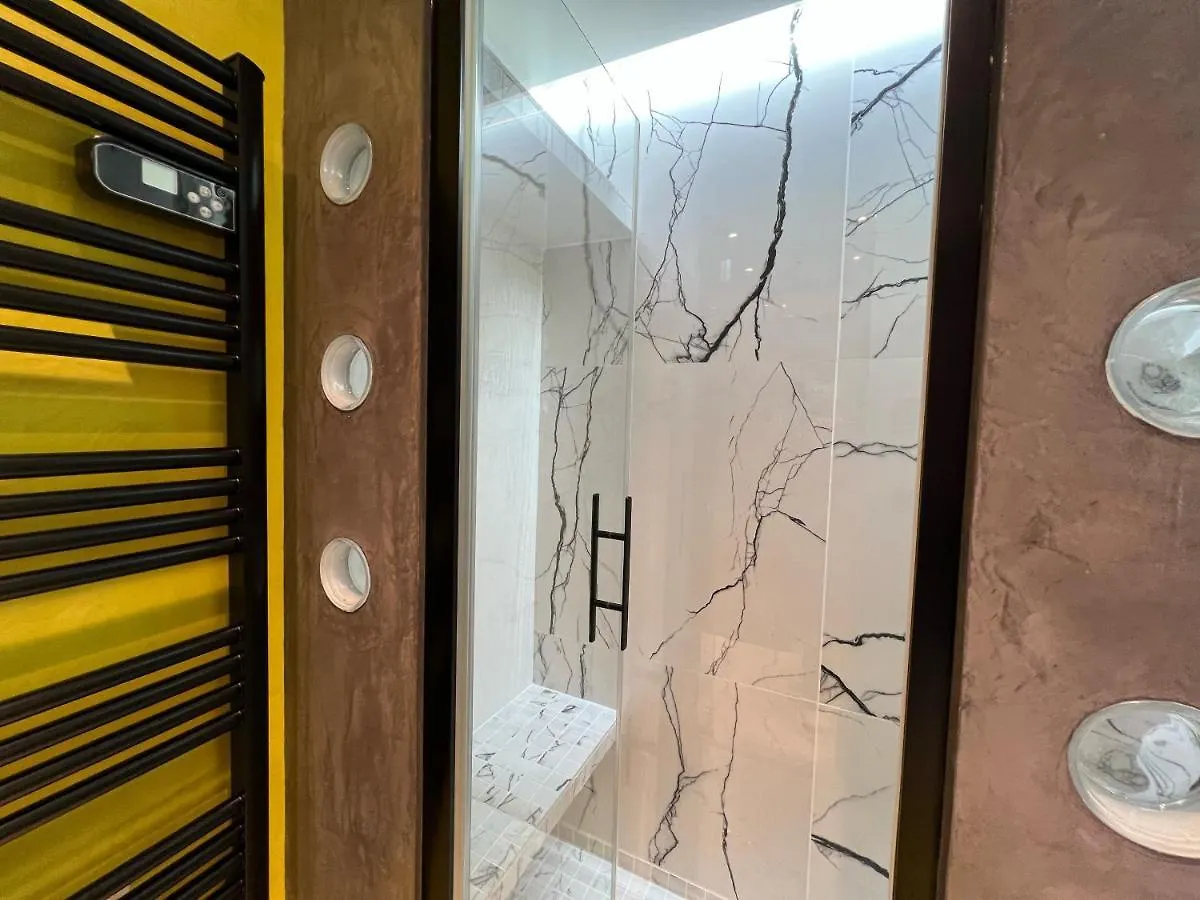 Apartment Appartement Flandre Paris France
